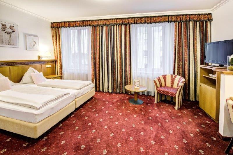 Hotel Alexandra Wels Eksteriør bilde