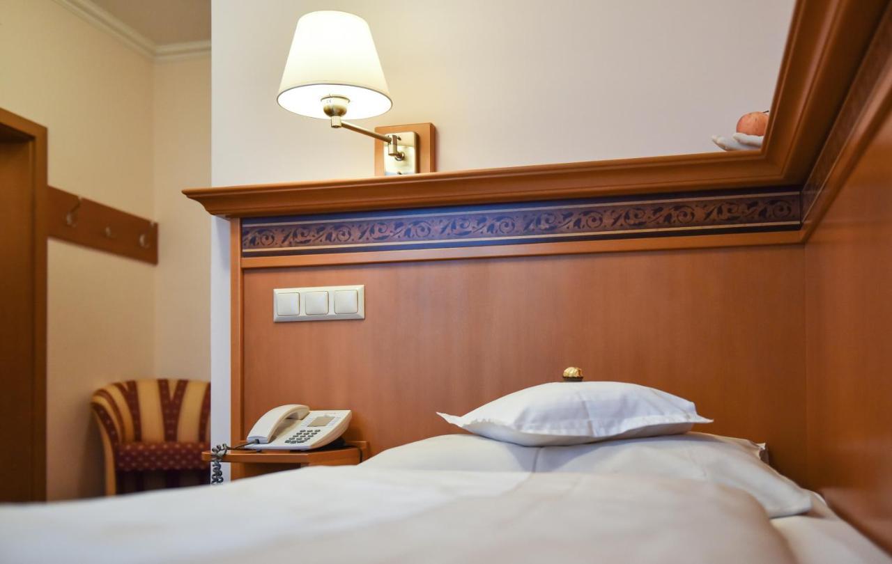 Hotel Alexandra Wels Eksteriør bilde